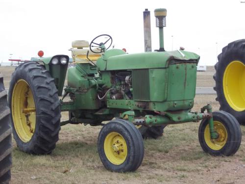 Deere 2510