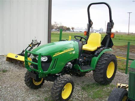 Deere 2520