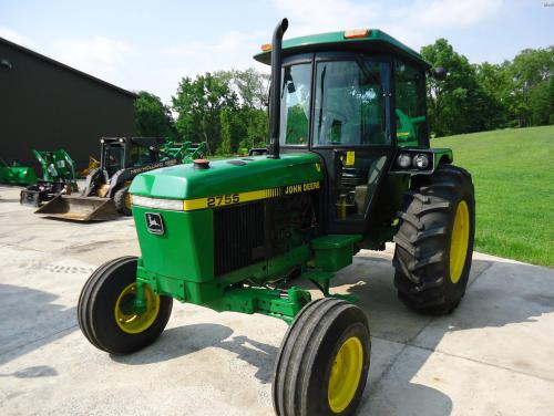 Deere 2755