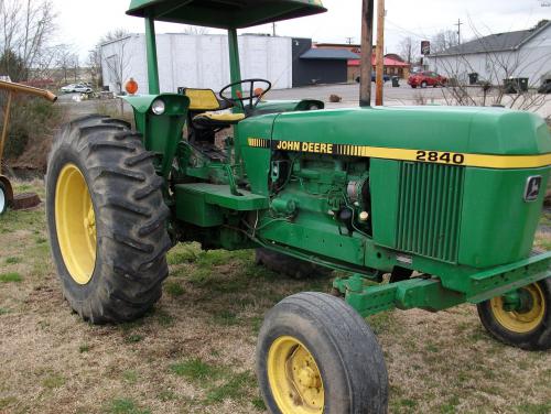 Deere 2840