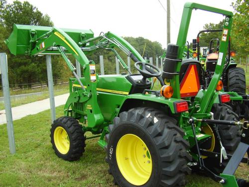 Deere 3005