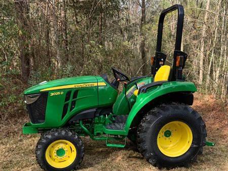 Deere 3025D