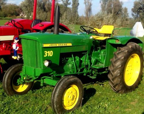 Deere 310