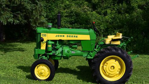 Deere 330