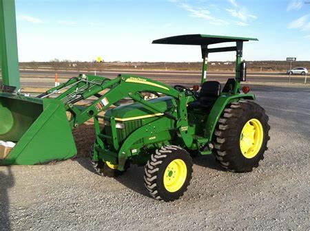 Deere 4005