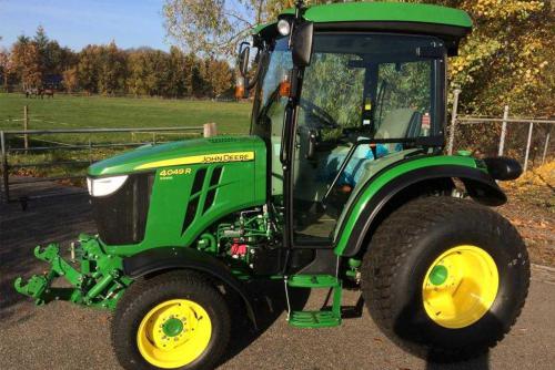 Deere 4066R