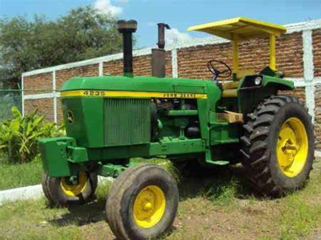 Deere 4235