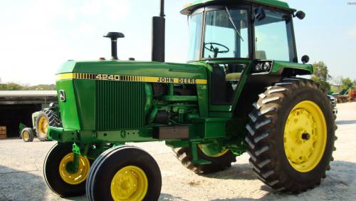 Deere 4240