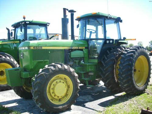 Deere 4555