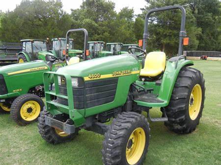 Deere 4600