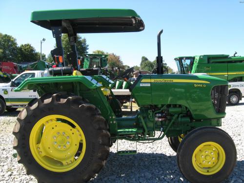 Deere 5055D