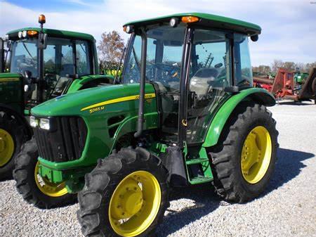 Deere 5065M