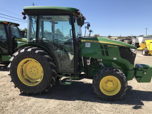 Deere 5090GN