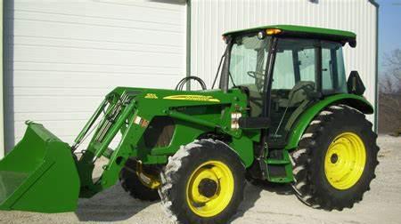 Deere 5093E