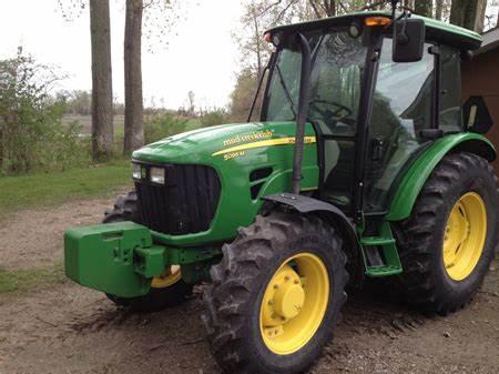 Deere 5095M