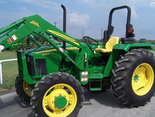 Deere 5203