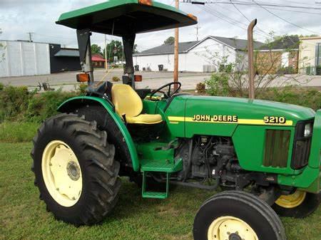 Deere 5210