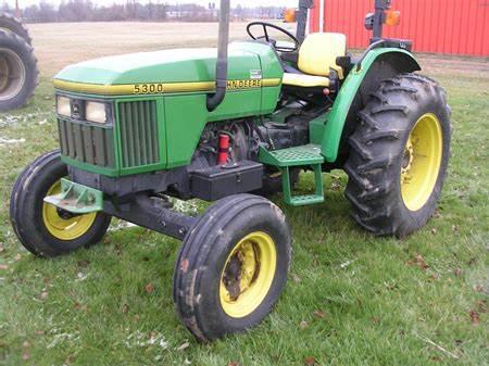 Deere 5300