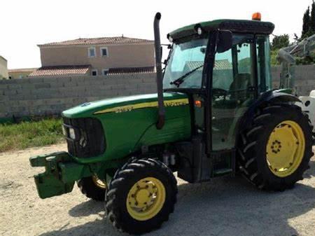 Deere 5515