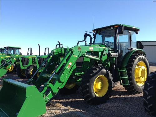 Deere 6105D