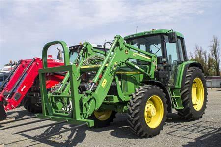 Deere 6110