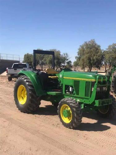 Deere 6500L