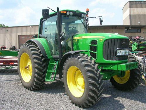 Deere 7130