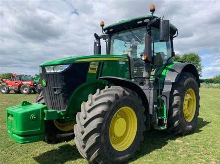 Deere 7310R