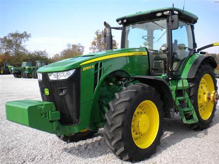 Deere 8360R