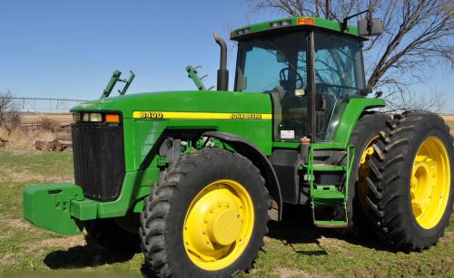 Deere 8400