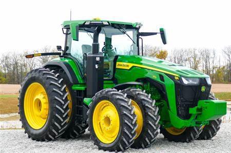 Deere 8R 370