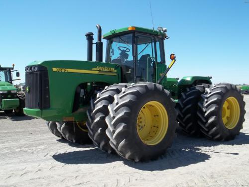 Deere 9320