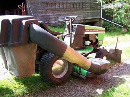 Deutz-Allis lawn tractors 1816