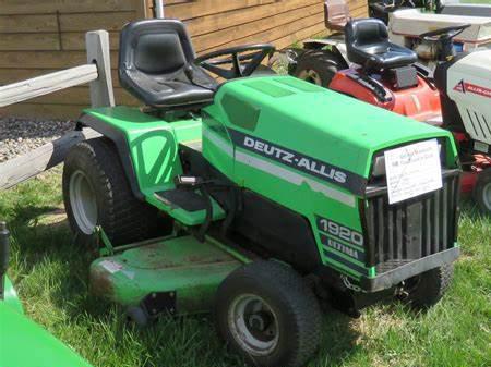 Deutz-Allis lawn tractors 1920