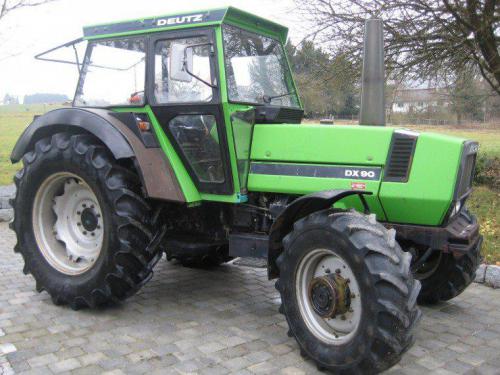 Deutz-Fahr DX 90