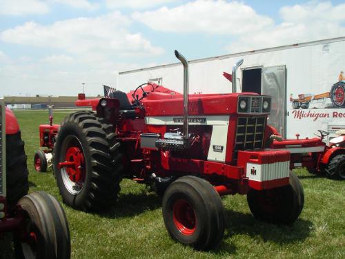 Farmall 1568