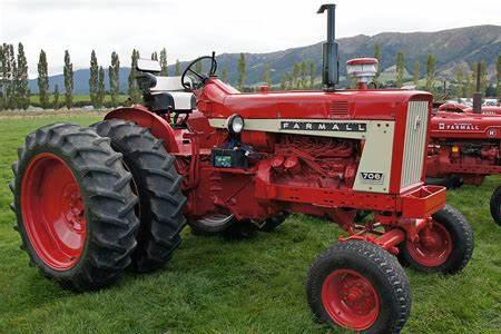 Farmall 706