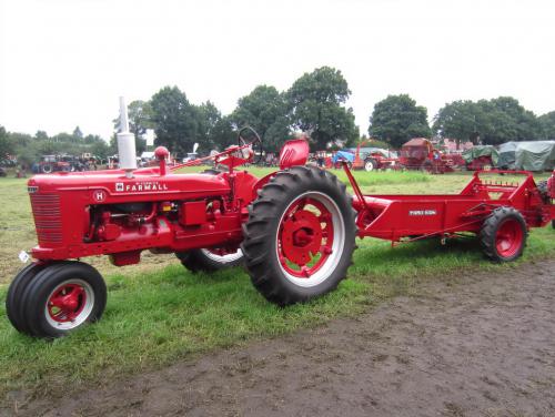 Farmall Super AMD