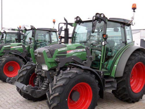 Fendt 211 Vario