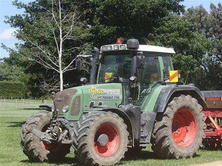 Fendt Favorit 716 Vario