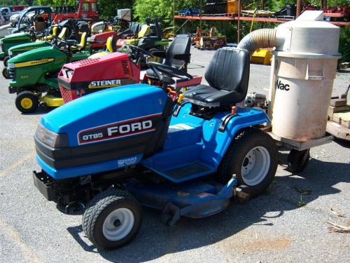 Ford lawn tractors GT-85