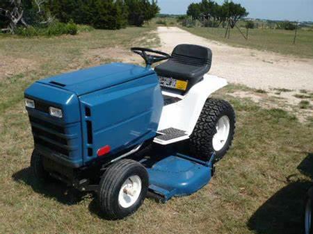 Ford lawn tractors LGT-145