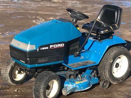 Ford lawn tractors LS35