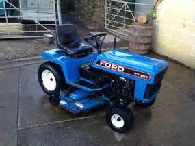 Ford lawn tractors YT-16H