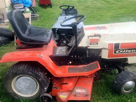 Gilson lawn tractors 52104