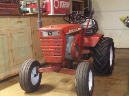 Gilson lawn tractors 867