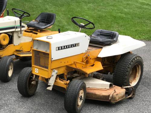 Gravely lawn tractors 450