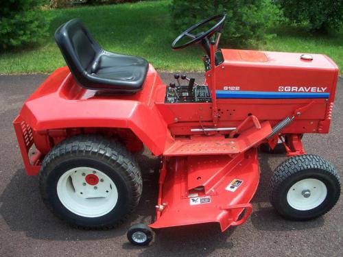 Gravely lawn tractors 8122