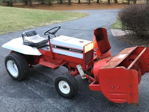 Gravely lawn tractors 8161