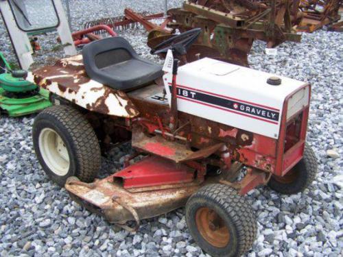 Gravely lawn tractors 818